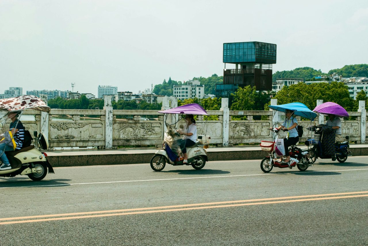 Trottinette Électrique ou Vélo : Quel Choix Pour Vos Déplacements ?