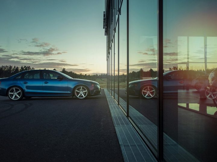 Choisir une voiture d’occasion sécurisée pour les jeunes conducteurs