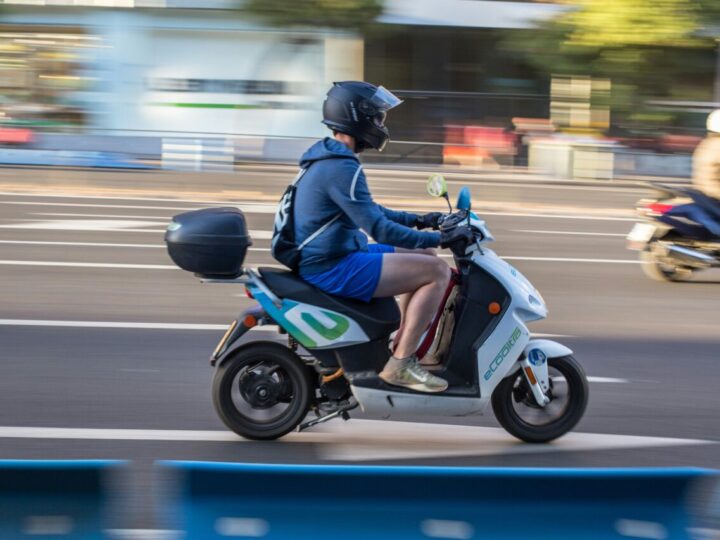 L&rsquo;impact des politiques publiques sur la mobilité électrique