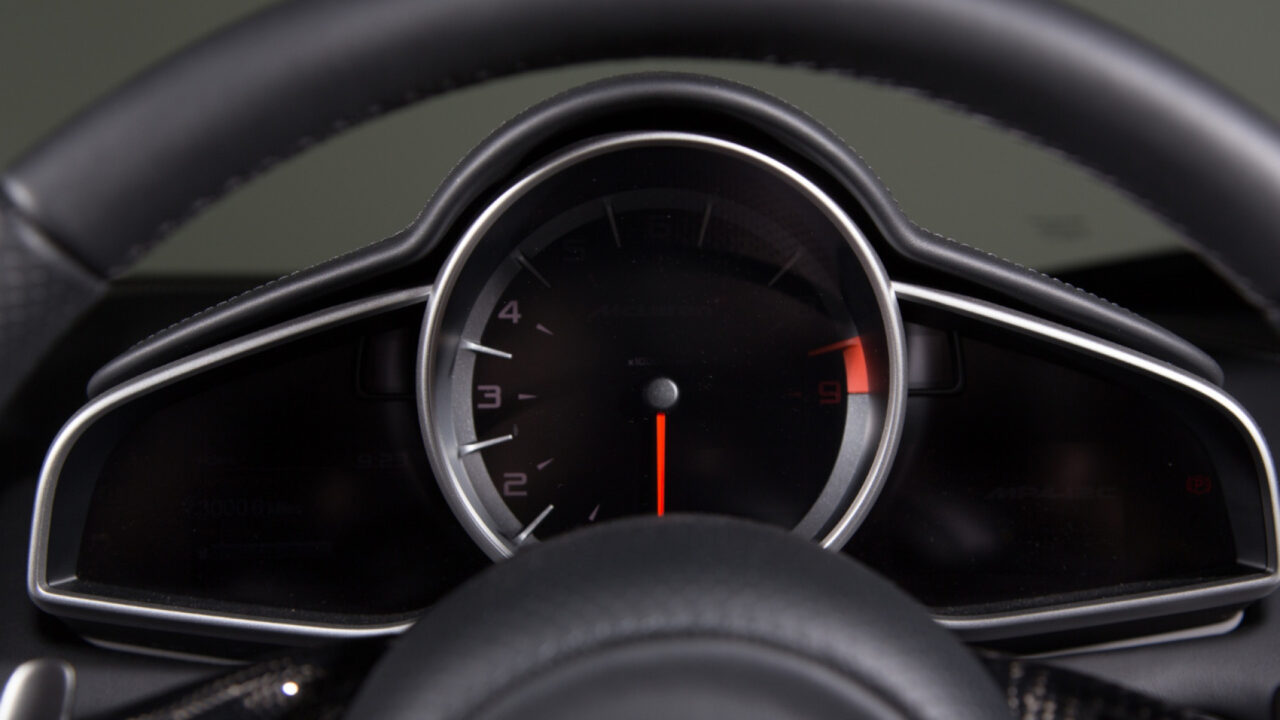 Les critères essentiels pour choisir un volant de rallye adapté à vos besoins
