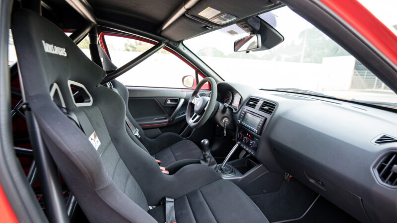 Aménagement d’un poste de pilotage rallye : ergonomie et sécurité